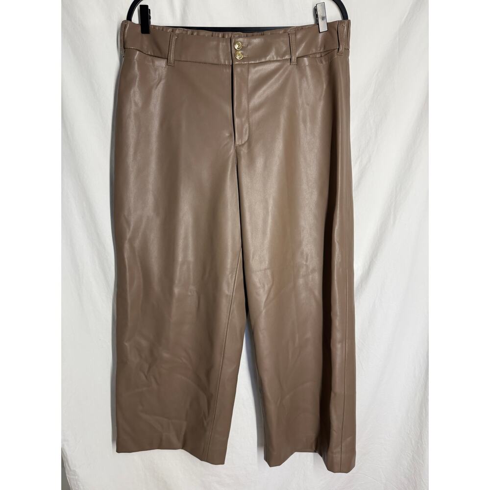 Chico’s Women’s Wide-Leg Cropped Pants Black Faux Leather Coated Size 14